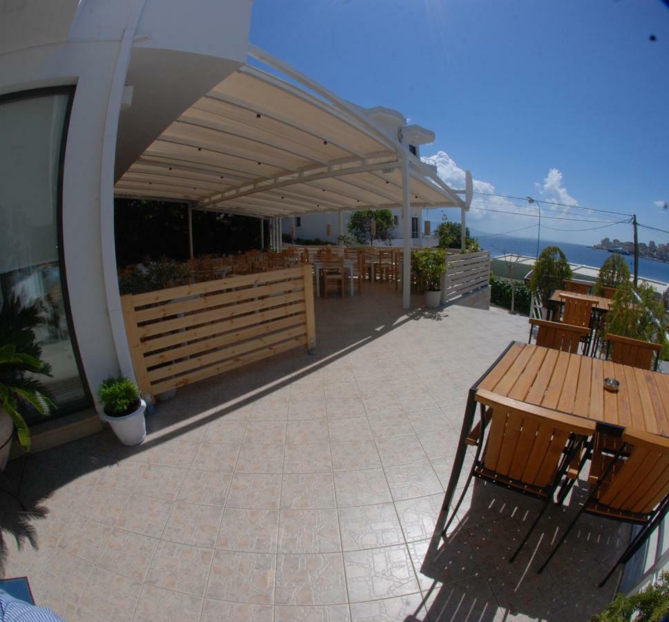 Hotel Ms Sarandë Exterior foto