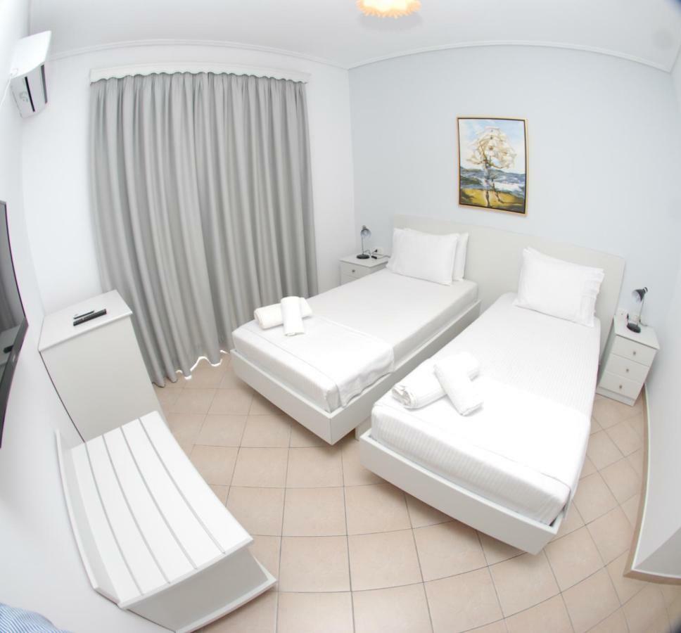 Hotel Ms Sarandë Exterior foto